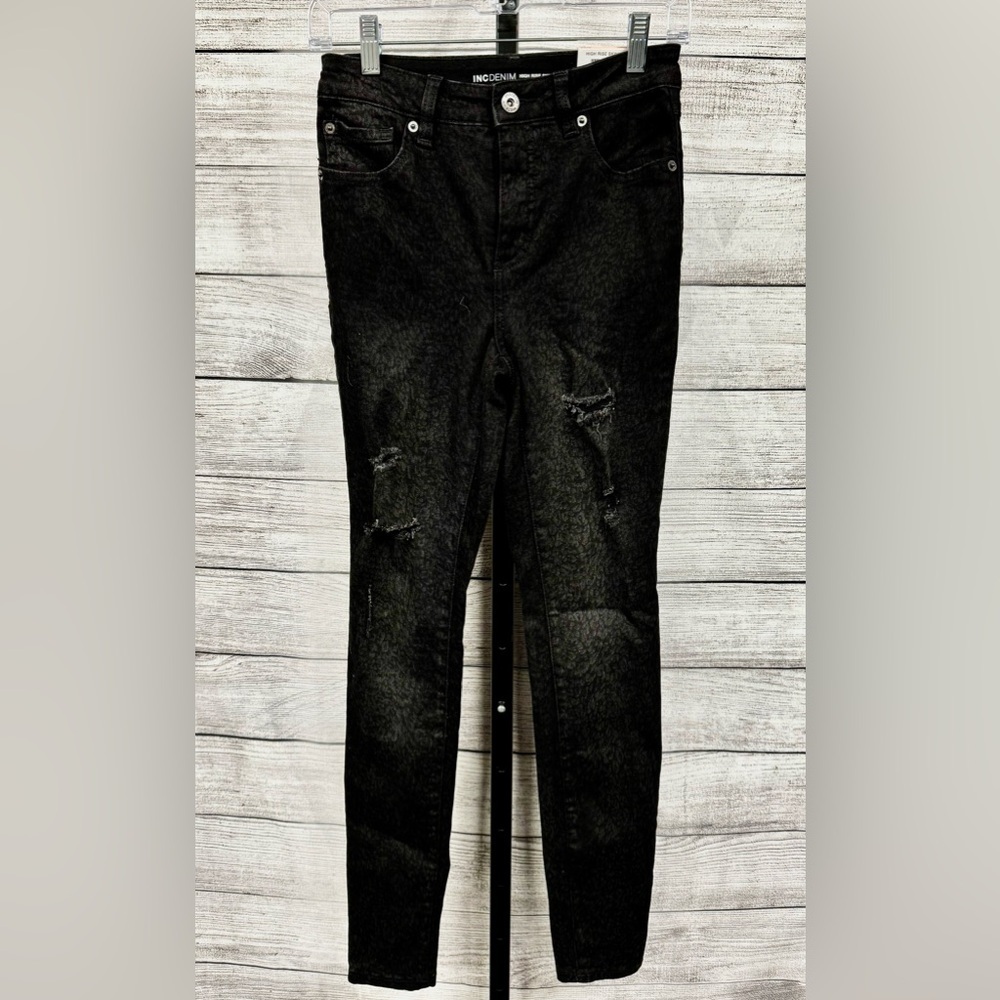NWT INC Core Skinny Denim Jeans